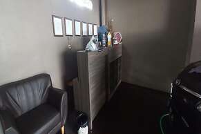 OYO 93668 Buah Batu Guest House