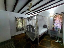 Marine Holiday House- Bed & Breakfast