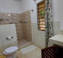 Marine Holiday House- Bed & Breakfast