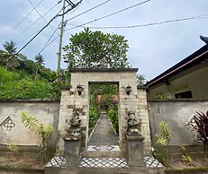 OYO 93657 Puri Batu Bolong