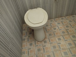 OYO 93657 Puri Batu Bolong