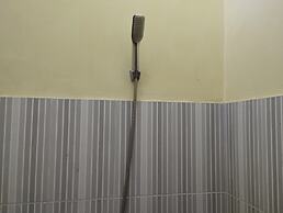 OYO 93657 Puri Batu Bolong