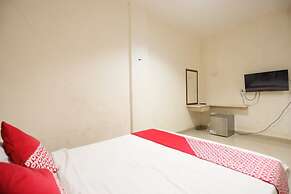 OYO 93667 Penginapan Pelangi