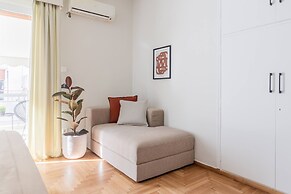 Petite 1BR Apartment in Exarchia