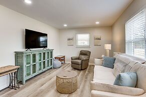 Pet-friendly Fultondale Home ~ 9 Mi to Birmingham!