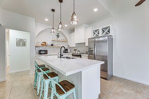 Mesa Townhome w/ Pool Access ~ 7 Mi to Asu!