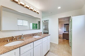 Mesa Townhome w/ Pool Access ~ 7 Mi to Asu!