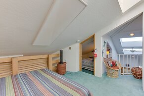 Angel Fire Condo w/ Mountain View < 1 Mi to Slopes