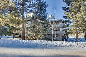 Angel Fire Condo w/ Mountain View < 1 Mi to Slopes