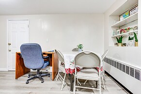 Pet-friendly Elmont Apartment: 17 Mi to Nyc!