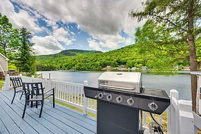 Peaceful Stark Cottage w/ Deck on South Ponds!