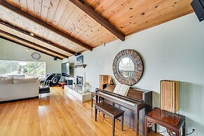 Aptos Home w/ Decks & Hot Tub - 2 Mi to Beach!