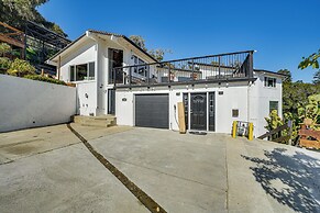 Aptos Home w/ Decks & Hot Tub - 2 Mi to Beach!