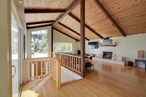 Aptos Home w/ Decks & Hot Tub - 2 Mi to Beach!
