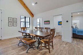 Waterfront Flippin Retreat w/ White River Access!