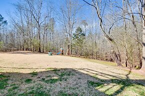 Rustic Jefferson Retreat w/ Fire Pit: Near Athens!