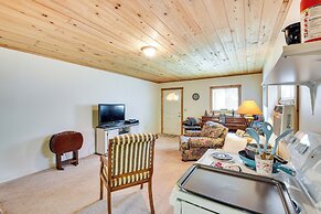 Rustic Jefferson Retreat w/ Fire Pit: Near Athens!