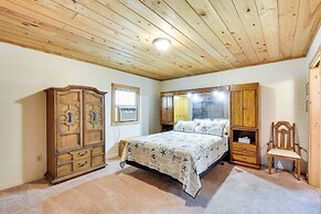 Rustic Jefferson Retreat w/ Fire Pit: Near Athens!