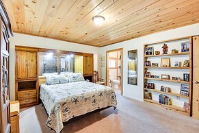 Rustic Jefferson Retreat w/ Fire Pit: Near Athens!