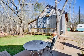 Rustic Jefferson Retreat w/ Fire Pit: Near Athens!