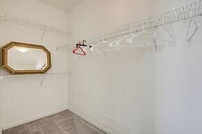 Lake Hartwell Getaway w/ Private Dock + Fire Pit!