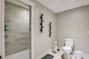 Lake Hartwell Getaway w/ Private Dock + Fire Pit!