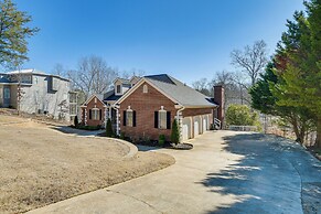 Lake Hartwell Getaway w/ Private Dock + Fire Pit!