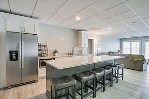 Lake Hartwell Getaway w/ Private Dock + Fire Pit!