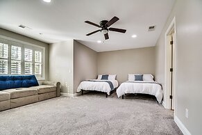 Spacious Home w/ Fireplace - Near Pinehurst Golf!