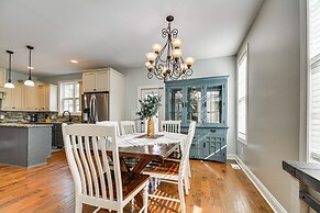 Spacious Home w/ Fireplace - Near Pinehurst Golf!