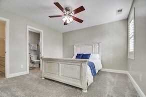 Spacious Home w/ Fireplace - Near Pinehurst Golf!