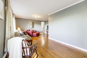 Pet-friendly Union Home ~ 19 Mi to Cincinnati!
