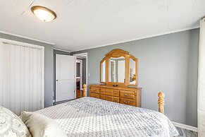 Pet-friendly Union Home ~ 19 Mi to Cincinnati!