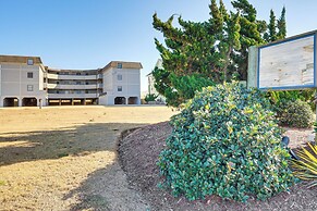 Kill Devil Hills Condo w/ Beach Access On-site!