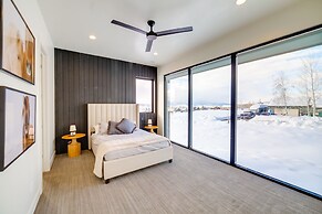 Modern Star Valley Ranch Home Near Hiking & Golf!