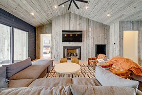 Modern Star Valley Ranch Home Near Hiking & Golf!