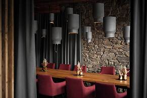 ADEA Lifestyle Suites