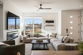 The Beach Club 5 Bedroom Home