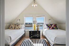 #beach Please 3 Bedroom Home by RedAwning