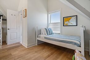 #beach Please 3 Bedroom Home by RedAwning