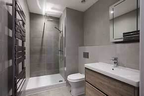 The Wembley Park Secret - Spacious 3bdr Flat With Terrace