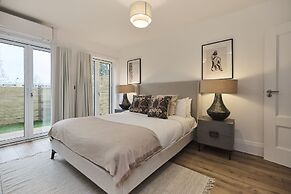 The Wembley Park Secret - Spacious 3bdr Flat With Terrace