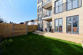 The Wembley Park Secret - Spacious 3bdr Flat With Terrace