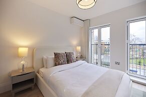 The Wembley Park Sanctuary - Stunning 2bdr Flat With Balcony