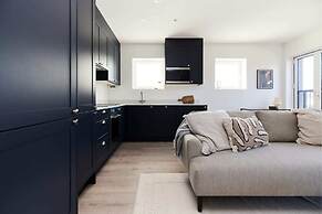 The Wembley Park Sanctuary - Stunning 2bdr Flat With Balcony