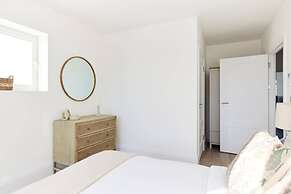 The Wembley Park Sanctuary - Stunning 2bdr Flat With Balcony