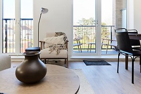 The Wembley Park Sanctuary - Stunning 2bdr Flat With Balcony
