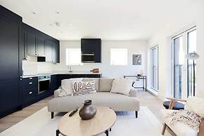 The Wembley Park Sanctuary - Stunning 2bdr Flat With Balcony
