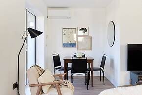 The Wembley Park Sanctuary - Stunning 2bdr Flat With Balcony