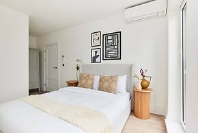 The Wembley Park Corner - Classy 2bdr Flat With Balcony